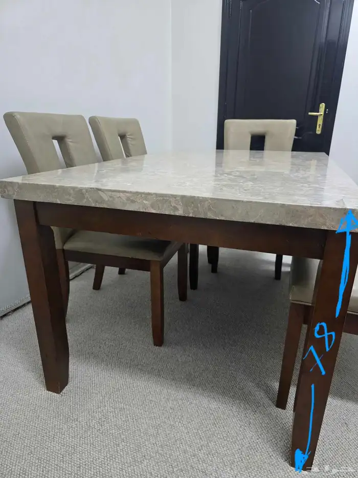 طاولة طعام(سفرة) وكنبة homebox. dining table and sofa 7