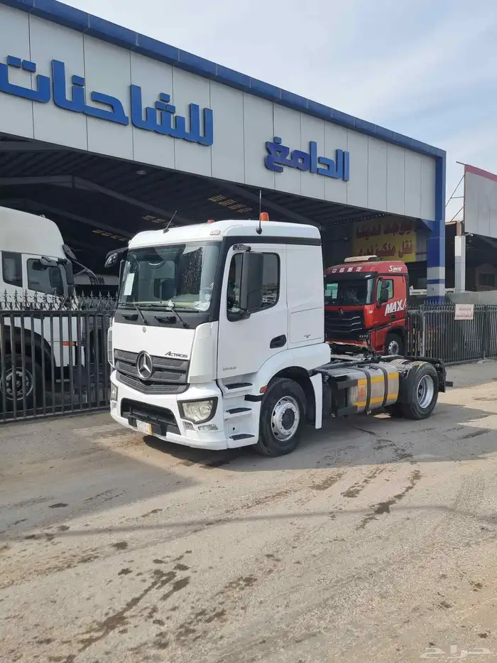 للبيع راس mb4موديل 2016 2