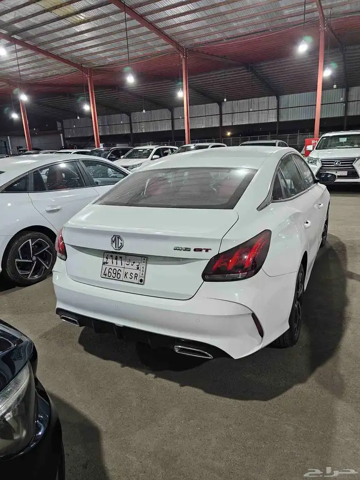 للبيع ام جي 2023 فل كامل جي تي السعر 32 3