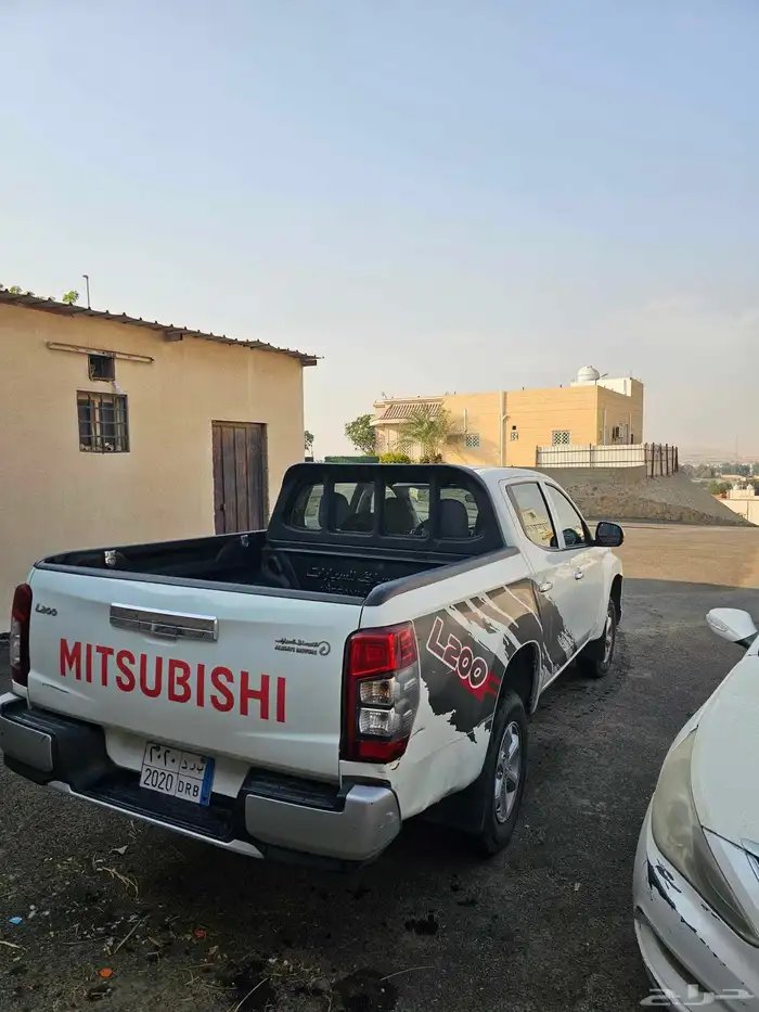 اميتسوبيشي 2019 4