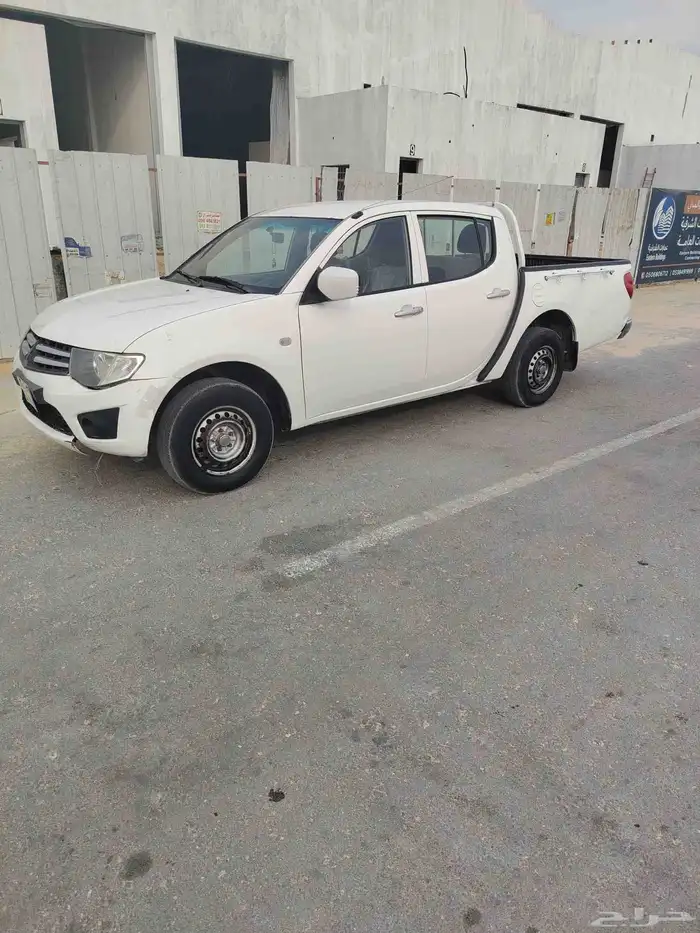 ميتسوبيشي 2013 3