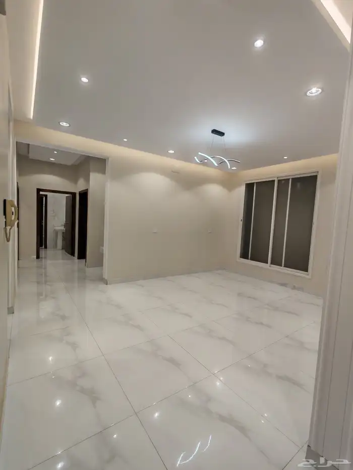 للبيع بأبها المحاله دور ارضي بحوش واسع ب 590 الف 14