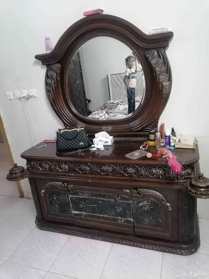 دولاب و تسريحة 2