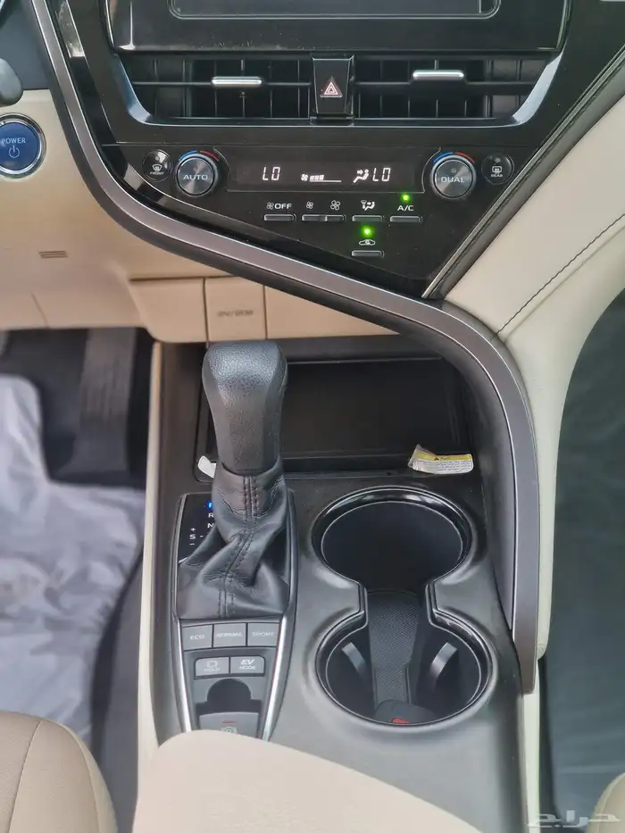 تيوتا كامري 2021 12