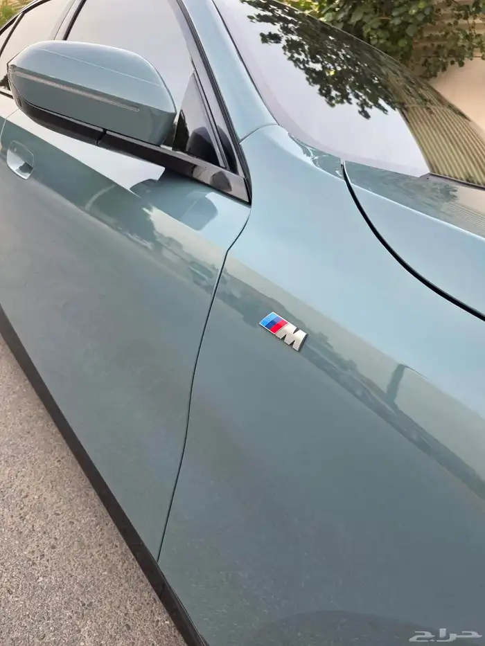 بي ام دبليو 520i ام كت 2024 بحالة الوكالة 9