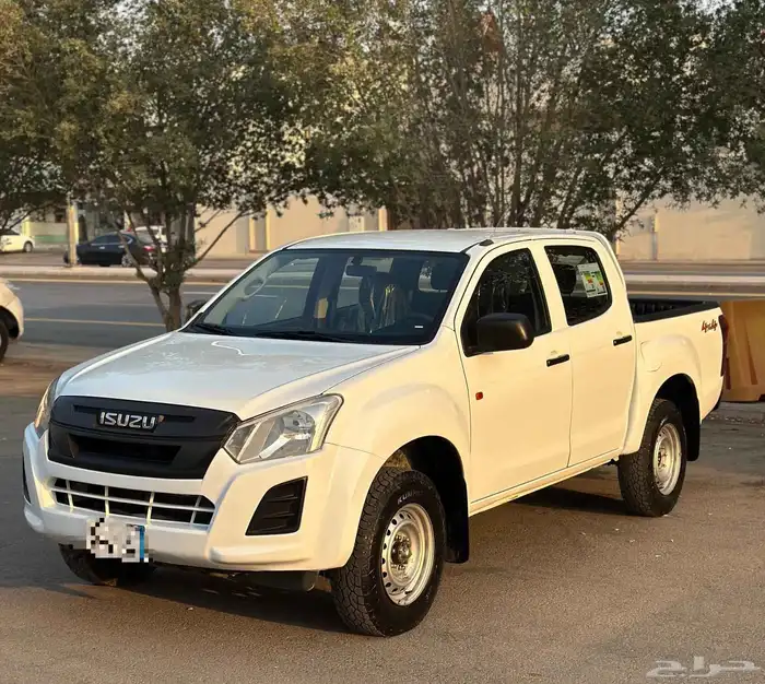 ايسوزو ديماكس غمارتين 2023 دبل ديزل 0