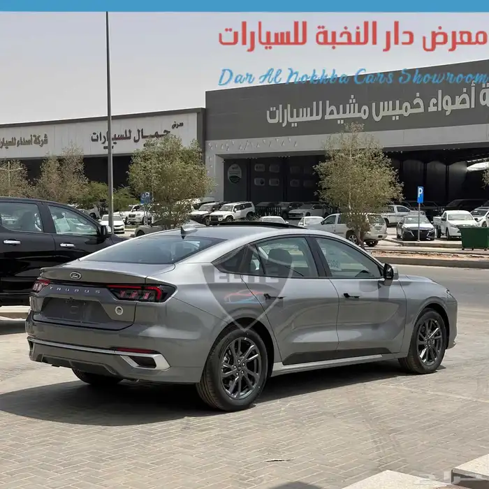 فورد تورس امبيانتي ستاندر 2026 3