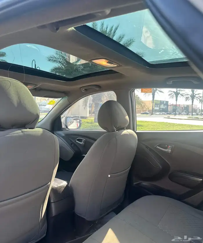 السلام عليكم سياره توسان ماشة 251الف الغير والشاص ولابارق 6