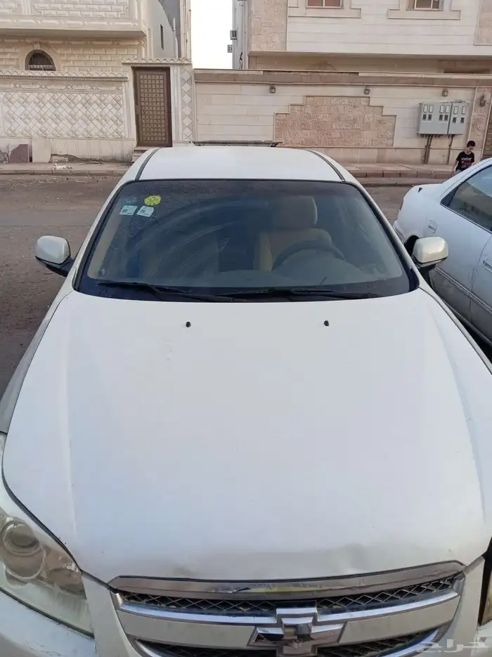 اسيارة ابيكا 2009 للبيع 6500 مشكله طلع دخان دخل مكينة وافية 0