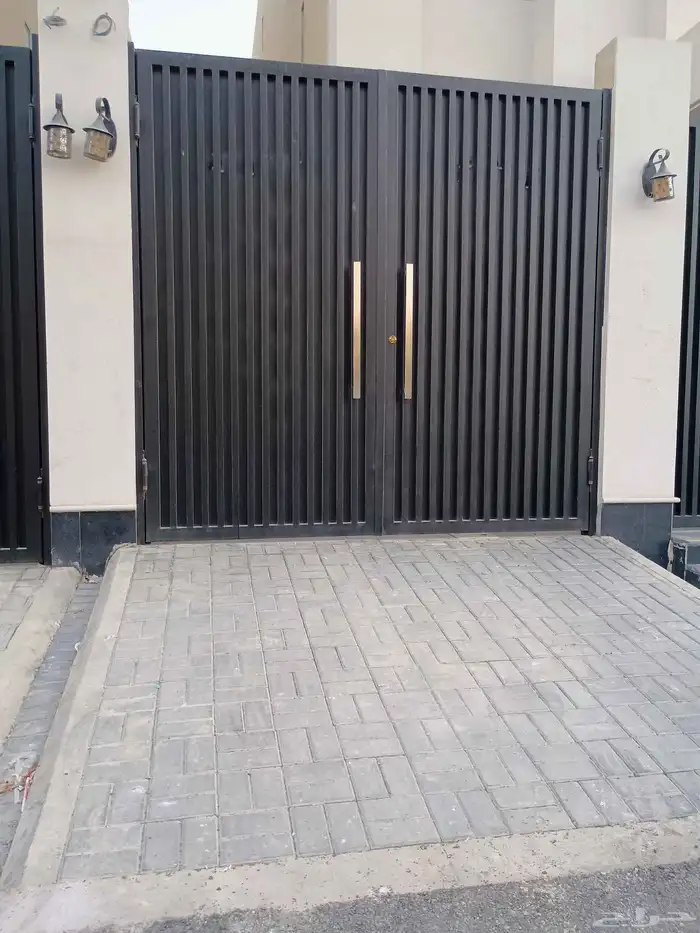 حداد ابواب مظلات والمنيوم 9