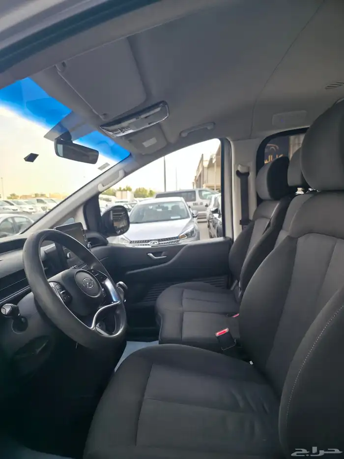 هونداي ستاريا 2022 10