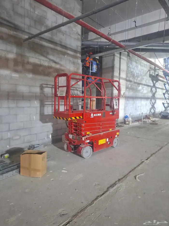 سيزر لفت ومان لفت ورافعات شوكية وتلسكوبية 2