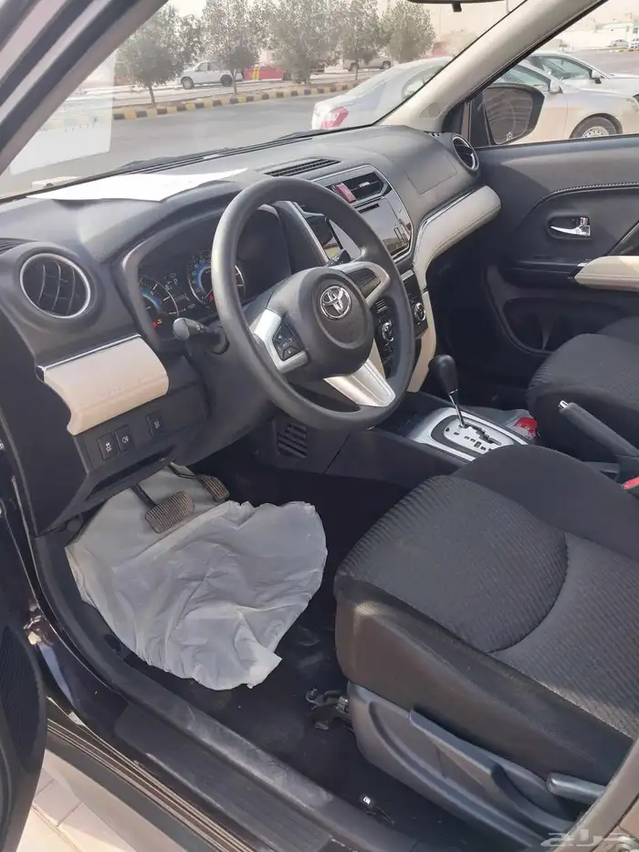 للبيع تويوتا راش موديل 2023 4