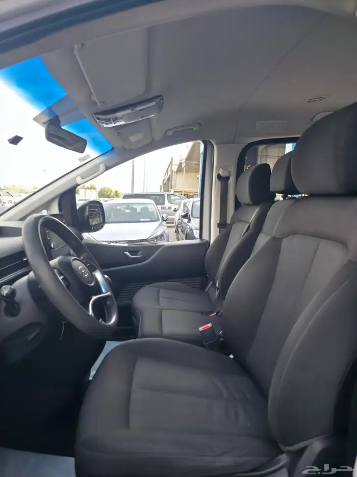 هونداي ستاريا 2022 8