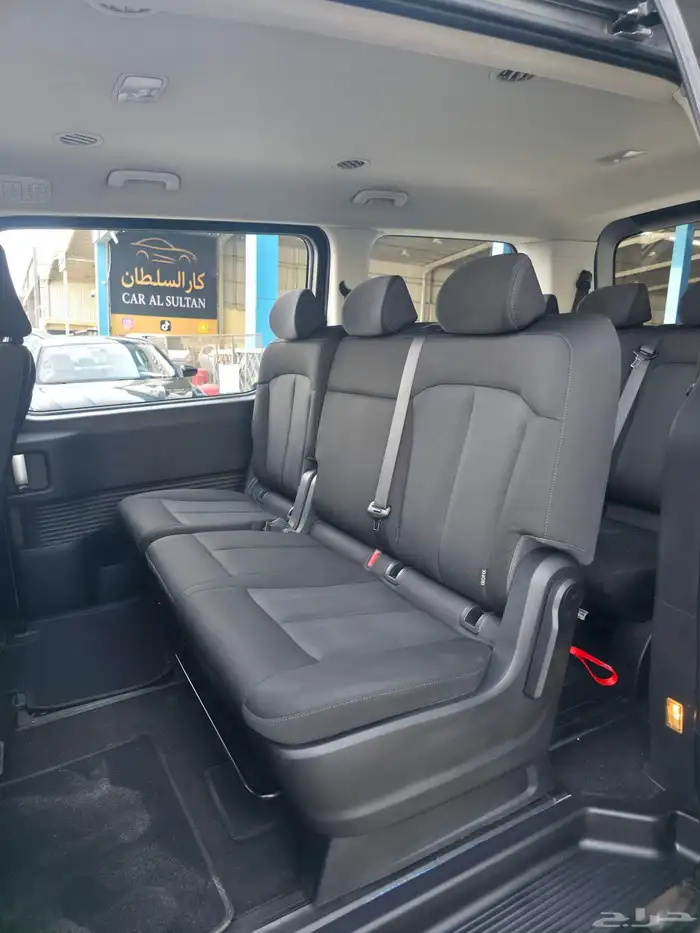 هونداي ستاريا 2022 12