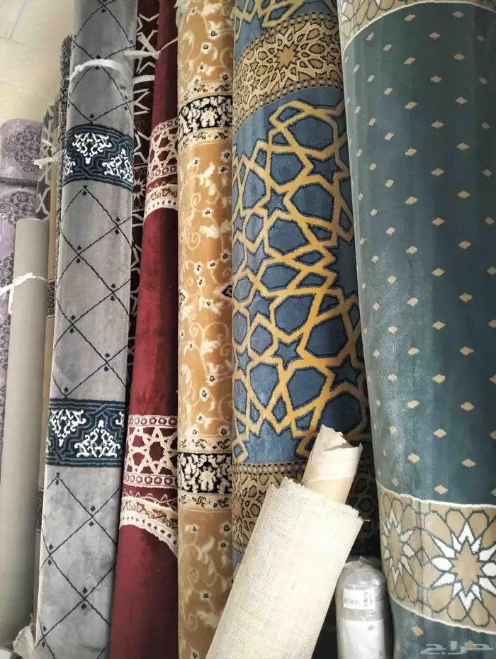 يوجد لدينا موكيت تركى وامارتى ووطني وجميع انواع الفنيل بلجيك 3