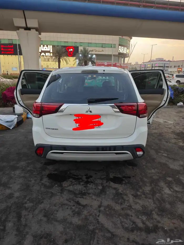 ميتسوبيشي اوتلاندر 2019 7