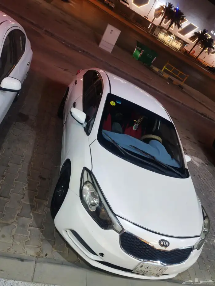 كيا سيراتو 2015 ممتازه لا تحتاج الي شئ للبيع العاجل 7