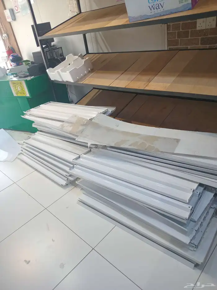 اغراض محل للبيع 12