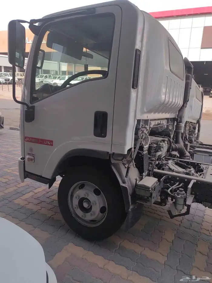 ايسوزو دينا 4طن موديل 2025 4