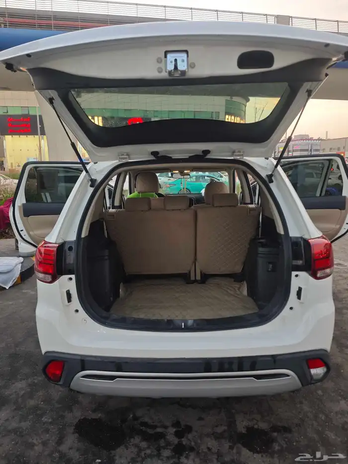 ميتسوبيشي اوتلاندر 2019 6