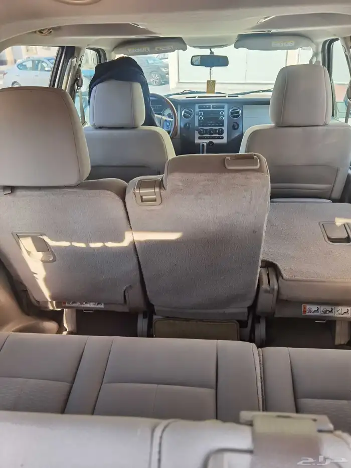 فورد اكسبديشن 2012 8