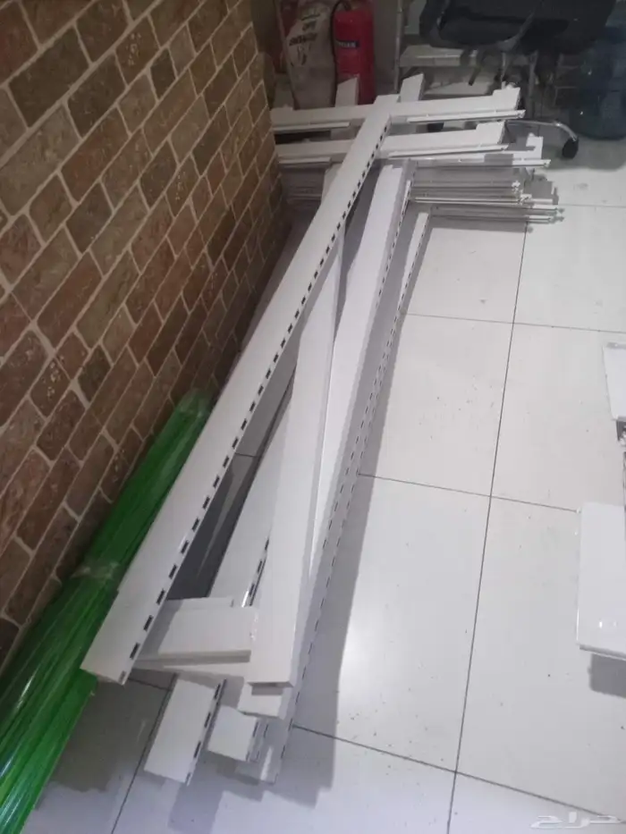 اغراض محل للبيع 14