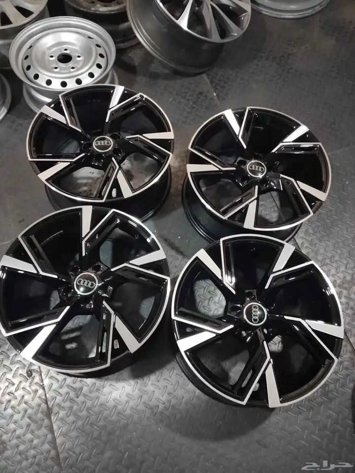 طقم جنوط اودي مقاس 18 0