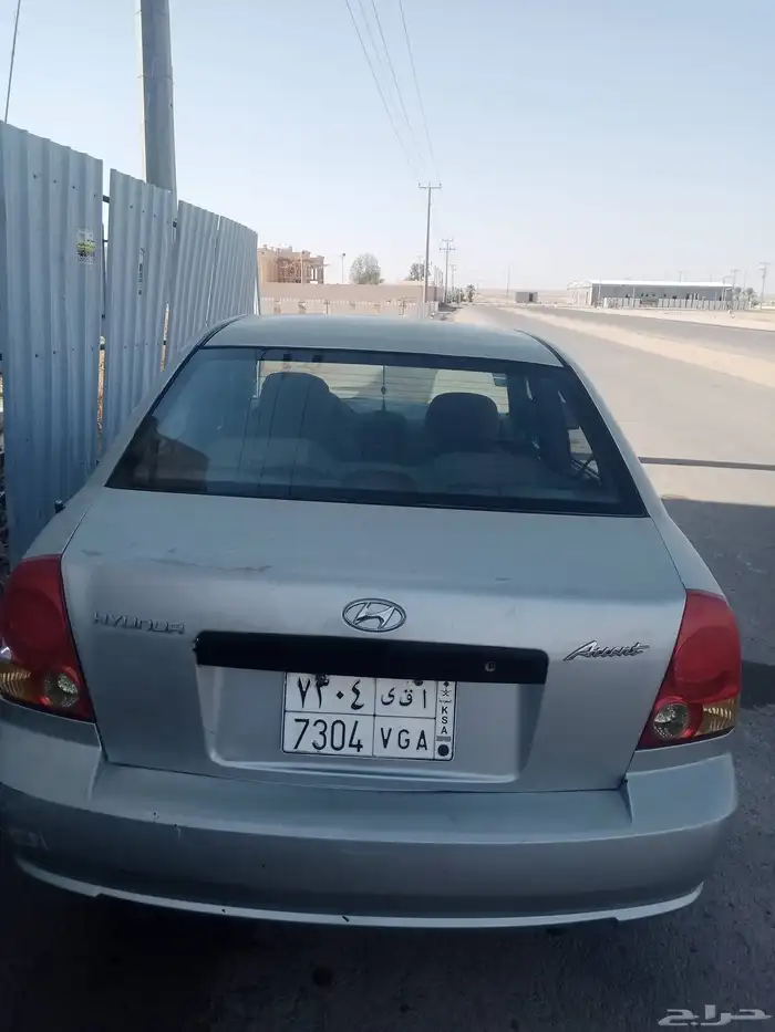 هونداي اكسنت موديل 2005 فاحص ومجدد مكينه قير شرط عفشه تمام 4
