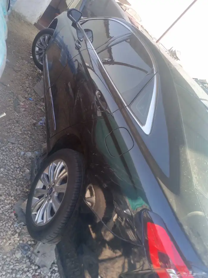 قطع غيار تورس 2020 لون اسود 2