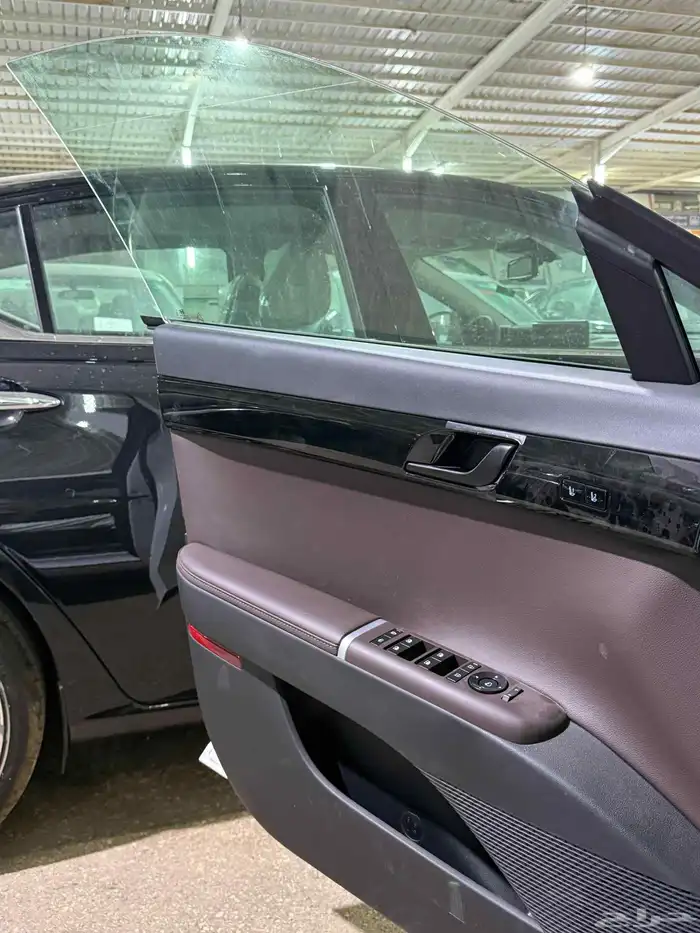 هيونداي ازيرا 3500 cc بريميوم 2025 18