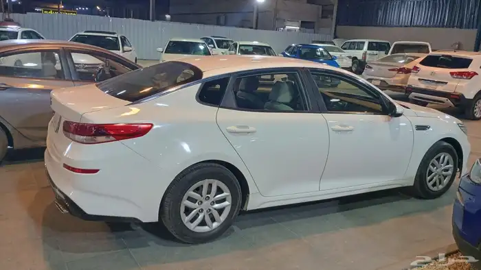 كيا اوبتيما 3