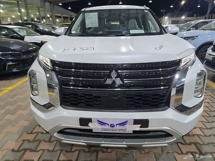 ميتسوبيشي اوتلاندر جميع الفئات 2025 0