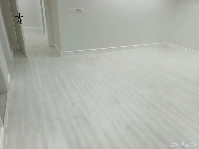 ارضيات خشبيه باركيه ضد الماء_ باركيه spc _باركيه هرمي خصم15 9