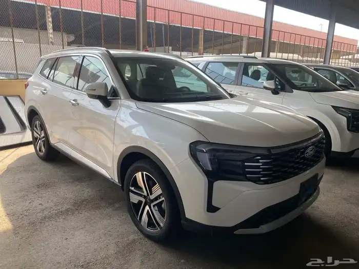 فورد تريتوري تيتانيوم بلس موديل 2026 عروض نهاية السنه 1