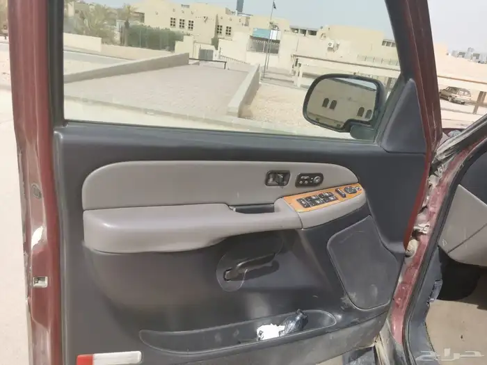 للبيع سوبربان صالون 2002 6