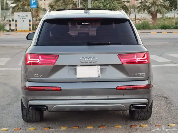 Audi Q7 2016 9