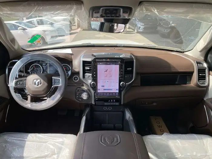 دودج رام 1500 لارامي موديل 2025 عروض نهاية السنه 4