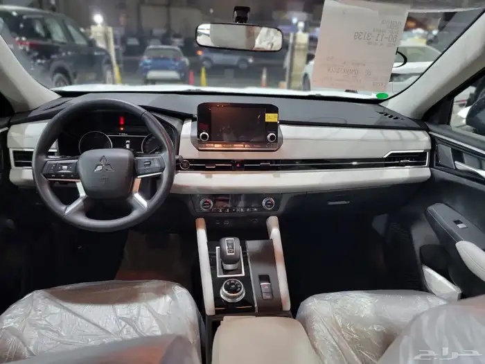 ميتسوبيشي اوتلاندر 2025 5 راكب ( كاش - تقسيط ) 8