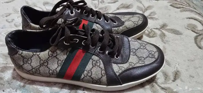 للبيع شوز قوشي اصلي مقاس 42 0