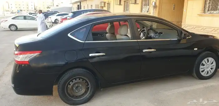 نيسان سنترا موديل 2014 بحالة جيدة للمستخدم 3