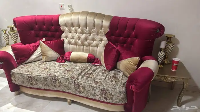 كنب بحالة ممتازة 2