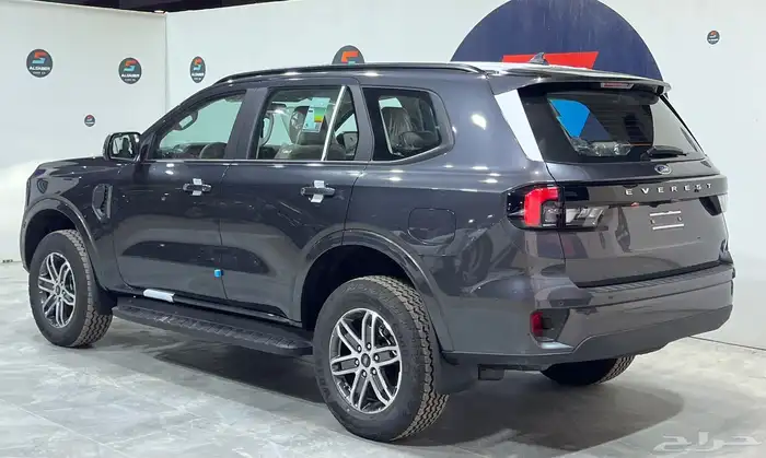 فورد ايفرست XLS 2025 1