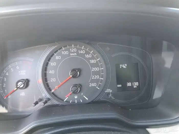 تويوتا كورلا موديل 2024 نصف فل للبيع 8