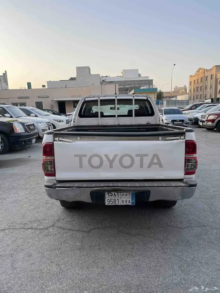 تويوتا هايلكس 2015 3