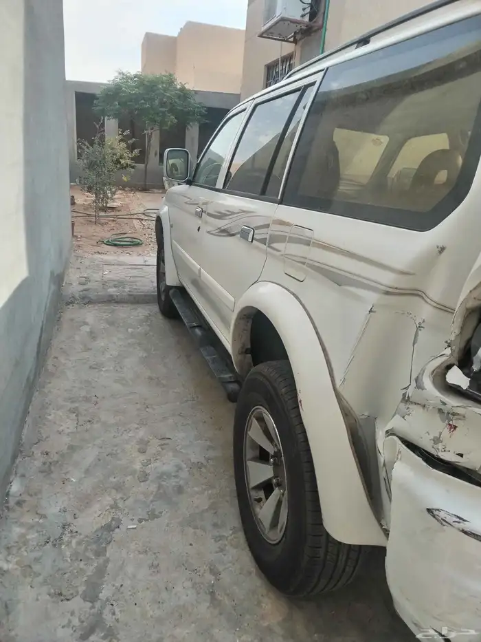 ميتسوبيشي ناتيفا 2011 3