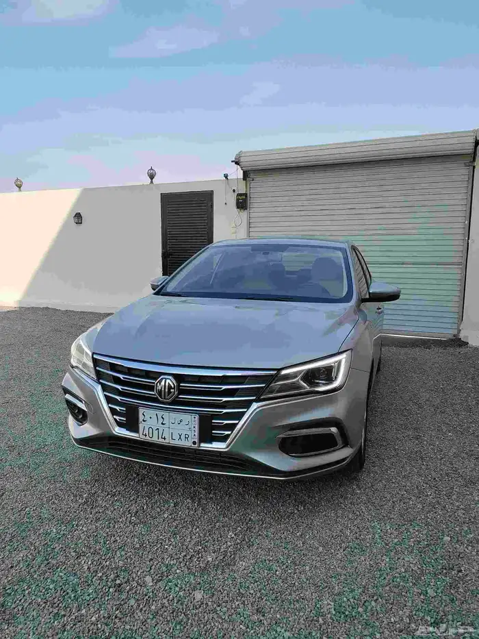 ام جي 5 2023 نص فل (ممشى قليل ) 0