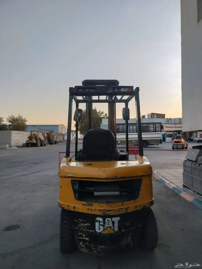 للبيع رافعه شوكيه كتر بلر ديزل 2007 7