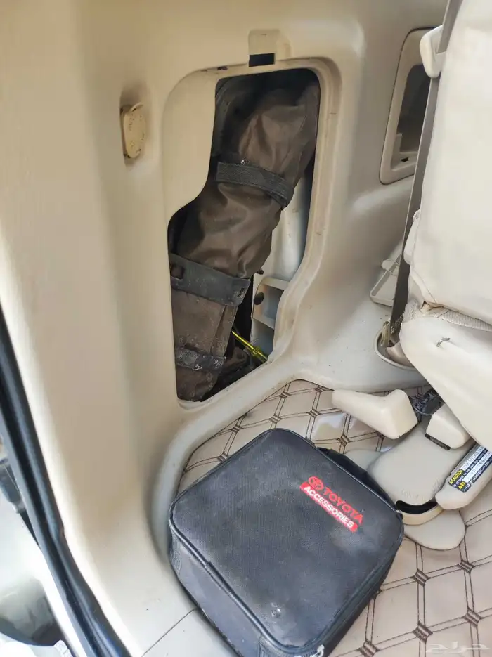 لاند كروزر (2007 )سعودي(وكالة)   قمة في النظافة 26