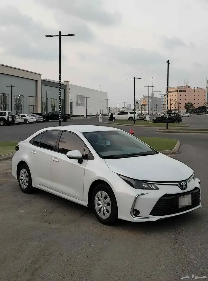 تويوتا كورولا XLI 2023 للبيع حالة الوكالة 3